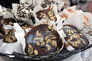 妽妽洗澡让我高潮了三次：当清洁成为赛道，极速与闪光的双重奏鸣