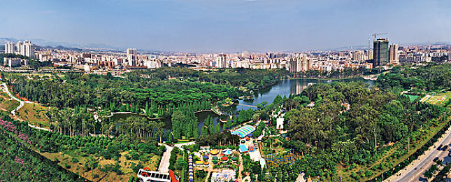 国精产牛牛一区一区三区有:极速传说,分区竞技场诞生本土车神传奇-2