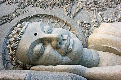 体育生被榨精：极限竞速新标杆，硬核驾驶体验榨取你的每一分潜能