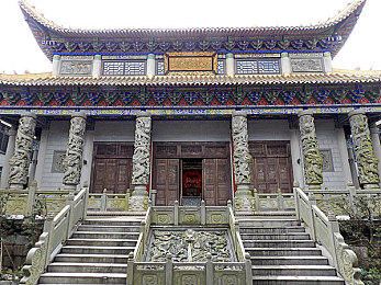 cf手游孙尚香坐在钢筋:钢筋上的战术舞者,穿越火线中的立体博弈艺术-2