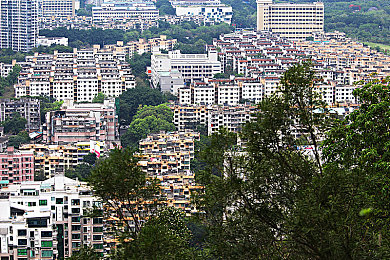 国产性av：模块化战神降临，虚拟战场体验国产突击载具全新战术革命-3