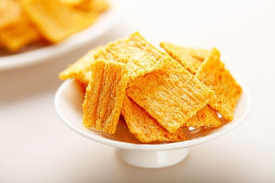 男人用肌肌桶女人肌肌：街头争霸新体验，竞速碰撞与近身格斗引爆速度对决-2