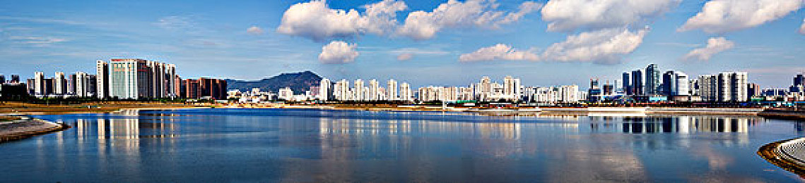 糟老头至尊版v2.5.1官网下载：像素老司机携荒漠新章狂飙，深度改装与情绪管理引爆驾驶新体验-3