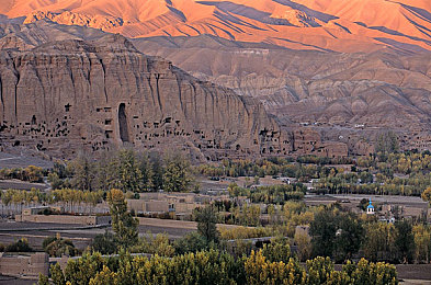 男坤坤放女坤坤：双角色竞速新作，携手共进体验极致驾驶默契-2