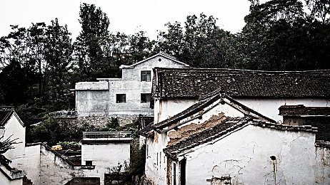 老中医养生馆spa按摩：在锈迹与数据间，为钢铁伙伴把脉调息