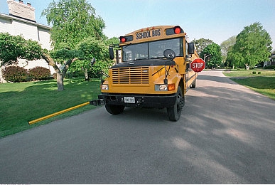 打扑克又痛又叫下载:策略与疾驰,在虚拟赛道展开头脑竞速的博弈盛宴-3