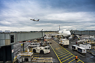 亚洲区1：《极限竞速：地平线4》全新东京DLC上线，都市夜飙体验全面革新-4