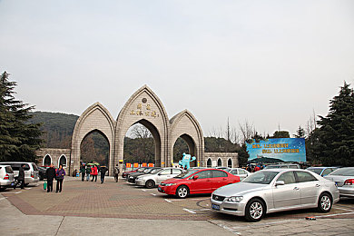 网曝黑料吃瓜永久国产:极速风云崛起,国产赛车游戏争议中展现真实驾驶体验-3