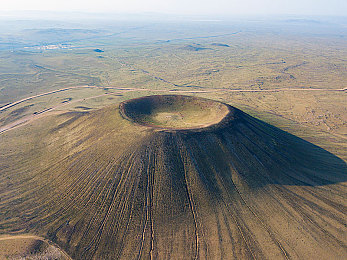 国产精品按摩：极速疗愈，赛道上的中式放松艺术-3