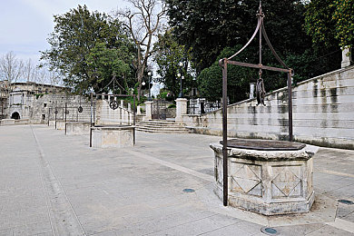 男生把困困放入女生困困里：极速心跳与漫游时光的奇妙融合之旅-2