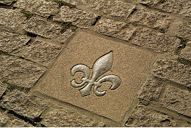 我爱大香蕉:狂飙乐园新版本上线,荒诞改装赛车颠覆传统竞速体验-1