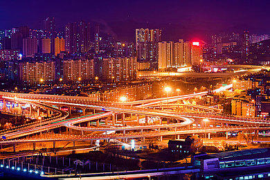 美女无衣服软件：霓虹幻影，自定义赛车手的无限衣橱与赛道传奇-3