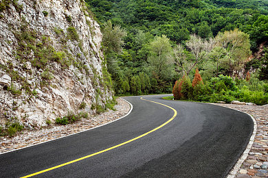 天堂资源：探索墨西哥，收集五百辆豪车，征服动态天气赛道