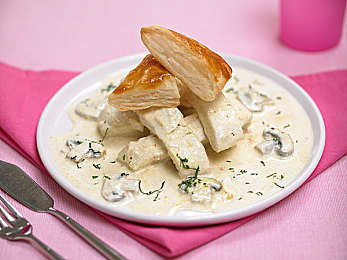 黄色软件app3.0.3免费oppo版：霓虹都市的引擎轰鸣，改装与竞速的自由之路-2