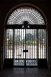 男生捅女生鸡鸡软件：《极速碰撞》引爆赛道，精准撞击战术成玩家热议焦点