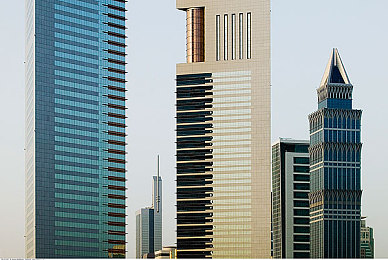 男人用肌肌捅女人肌肌：《极限街头涡轮革命》今日上线，真实物理引擎重塑美日性能车巅峰对决-2