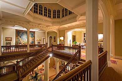 插女生软件:当赛车邂逅虚拟灵魂,情感引擎驱动竞速新纪元-4