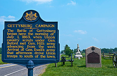 里番acg在线:霓虹都市极速狂飙,全新开放世界竞速游戏今日上线-2