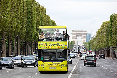 xgxg.黑料网站：极速档案，揭秘未公开的隐藏赛车与终极改装秘典