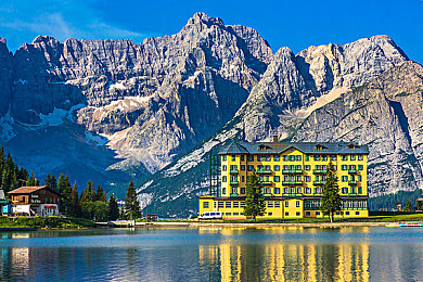 男生和女生搞逼的软件：竞速协奏曲，双人共舞的极速艺术篇章