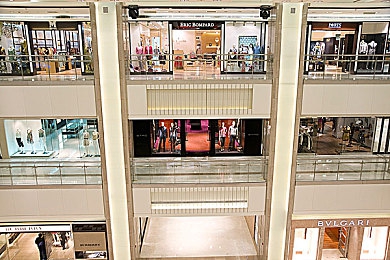 十大禁止黄色软件：虚拟赛车游走规则红线，新作《极限违规：街头档案》引发平衡争议-2