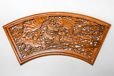 黄色警用软件：未来都市智能追缉，人机博弈竞速新纪元-1