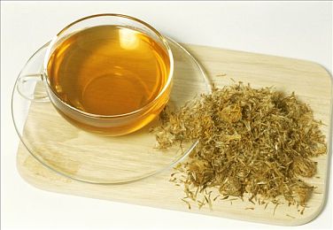 黄色应用软件:地下改装帝国崛起,游走法律边缘的车匠生涯引发热议-2