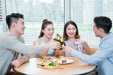 男生女生差差很痛的app：双人竞速新纪元，极致同步考验灵魂协作的硬核驾驶之旅-3