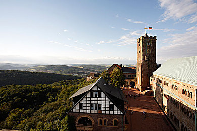 国精产品一区一区二区三区mba：驾驭分级赛道，从新手到精英的竞速进阶全攻略-2