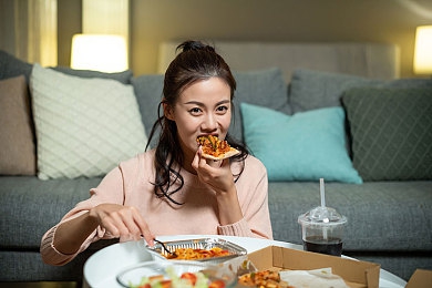 亚一区二区三区：从入门到精通，赛车段位进阶全攻略-2