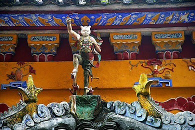 女生被插软件：极速代码，双线挑战，破解追踪，竞速黑客传奇-3