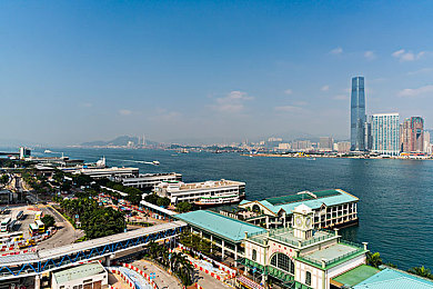 小鲜肉GayGay：赛车游戏新趋势，颜值与操控的终极对决引发玩家热议