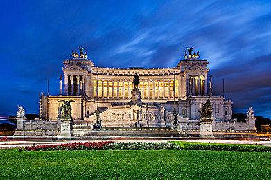 操逼软件免费：免费赛车新作《赛道霸主》深度评测，极致改装与真实物理重塑竞速体验-3