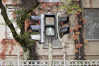 男生和女生在一起差差差eqp：双人合作竞速指南，从碰撞到默契的逆袭之路-2