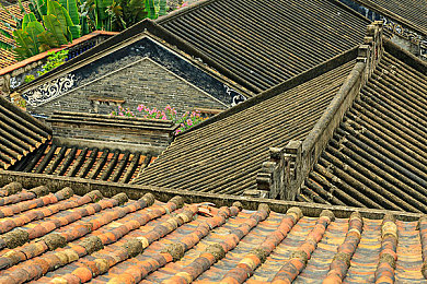 男生用机机桶女生机机：极速对抗，双车机械博弈引爆赛道狂飙新体验-2