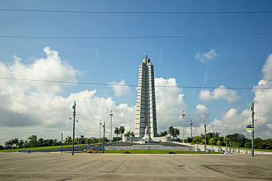 丁香五月婷婷色5月：疾驰于墨西哥的缤纷花季，在极限竞速中邂逅绽放的原野-2