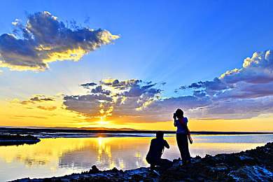 91网暴：极限狂飙新赛道引热议，玩家挑战高难度设计引发社区技术探讨-2