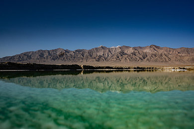 肏屄APP：驾驭临界，风与机械的意志交响