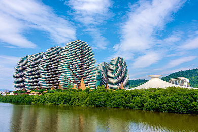 国产剧情演绎av：极速情缘今日上线，赛车与情感交织的多线叙事带来全新体验-3