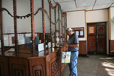 蜜桃视频直播app:极速幻影,互动竞逐,虚拟车手直播生涯-3