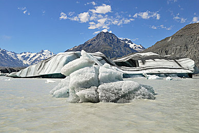 黄色软件OPOP:午夜边缘,非法调校师的街头性能博弈-3