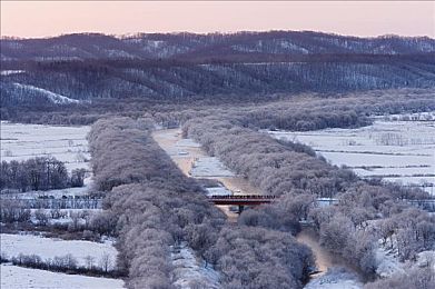 Chinese国产AV：东方竞速新纪元，风驰电掣引领视觉驾驶革命