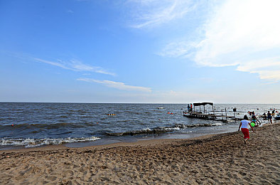 二人扑克做剧烈运动：竞速卡牌新游上线，极速对决引爆策略狂飙-1