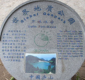 黄网在线观：极速赛道风云，实时竞速与社交观赛的虚拟驾驶革命-2