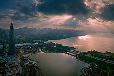 紧急通知访问升级中狼人：竞速与心理博弈交织，全新版本暗夜对决正式开启