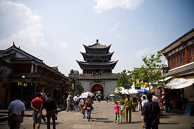 兽娘通信：荒野冒险新作今日上线，改装座驾与萌系伙伴共闯废土世界