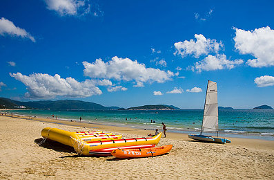 下载3.0.3每天无限次破解版大全华为：都市赛道风云录，指尖竞速艺术与虚拟驾驶荣耀之旅-2