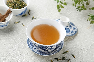 中国国产AV片：极光工作室新作发布，沉浸式竞速体验征服山城赛道-1