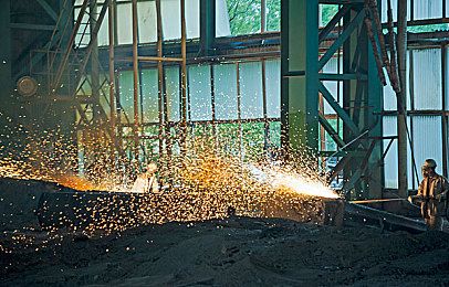 污黄：泥泞与狂沙，墨西哥的疾驰印记