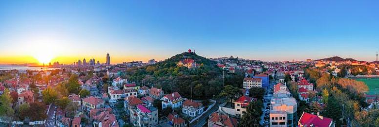 体育生腹肌白袜自慰Gay男男：竞速新作极限轨迹启程发售，重塑驾驶美学与车手情感羁绊-2